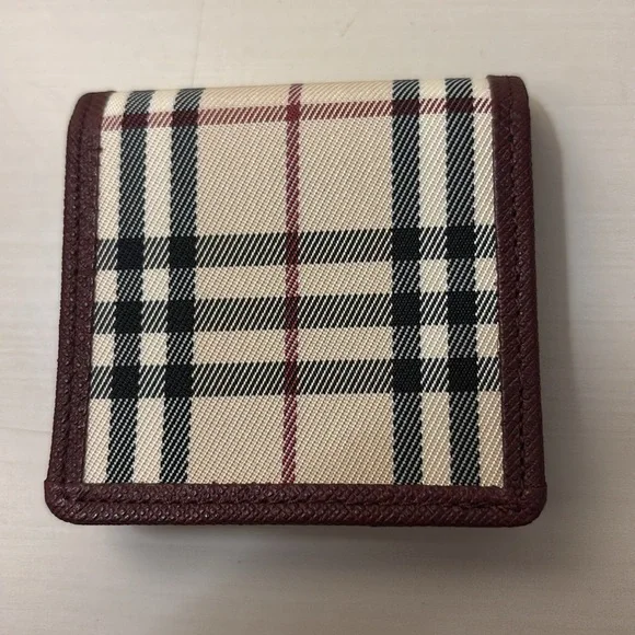 BURBERRY SMALL COIN/ JEWELRY POUCH - Picture 2 of 9